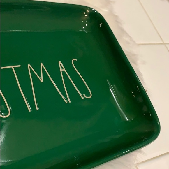 🎄Rae Dunn  MERRY CHRISTMAS Serving Tray - Picture 2 of 2